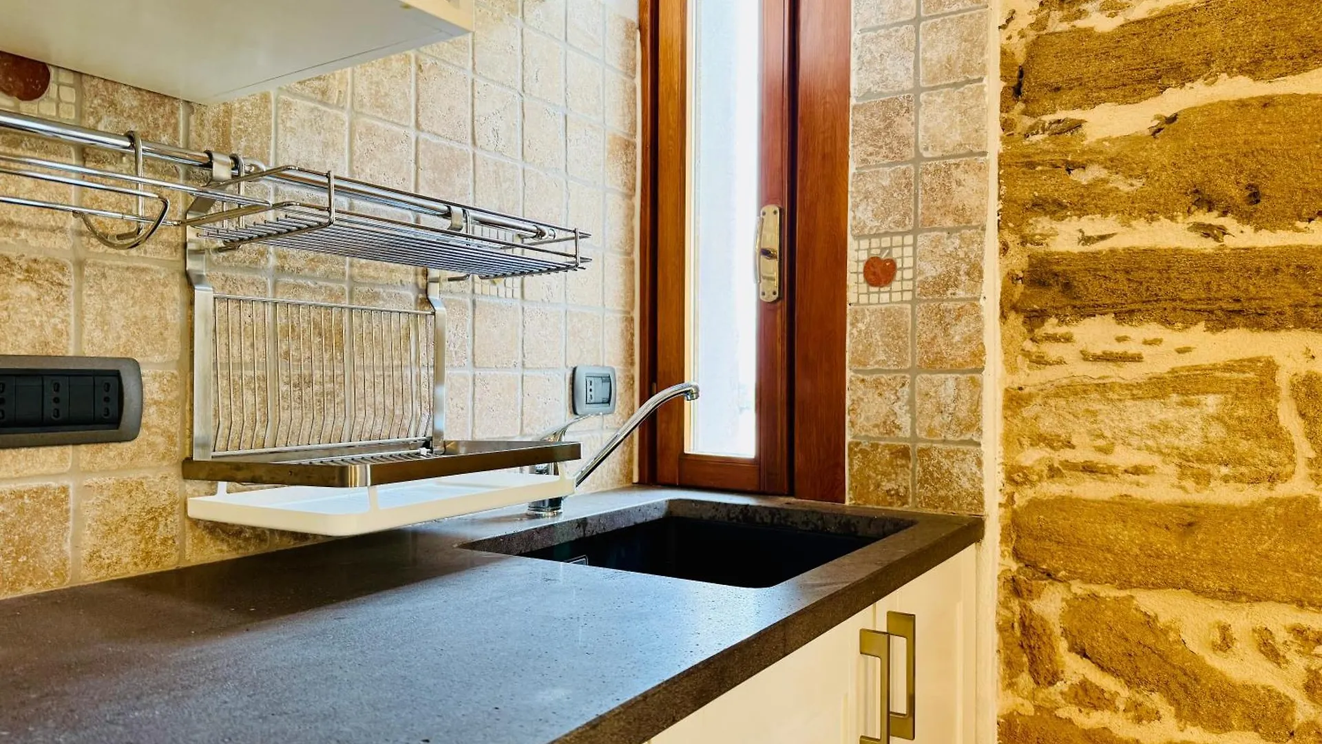 Aquasale Apartment 阿尔盖罗 0*,